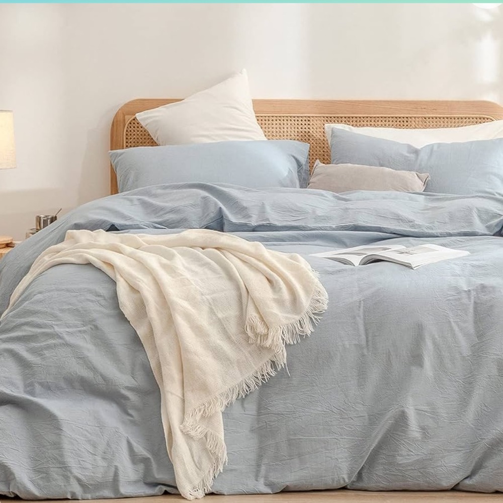 NWT Bestouch Duvet Cover Set Twin Size Color Cornflower